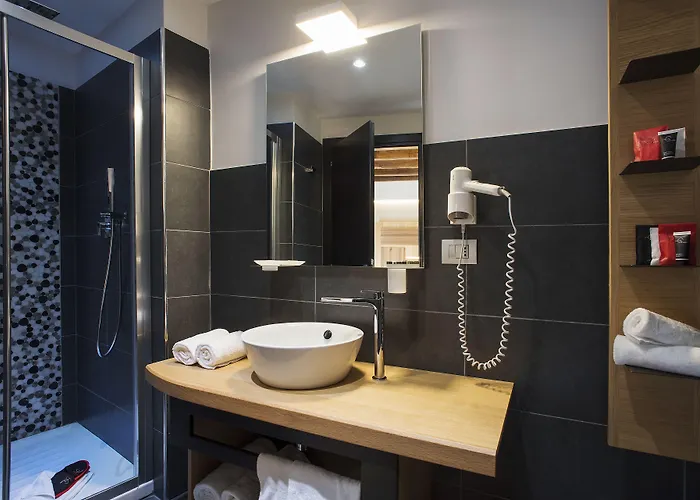 Otel Trevi - Gruppo Trevi Roma